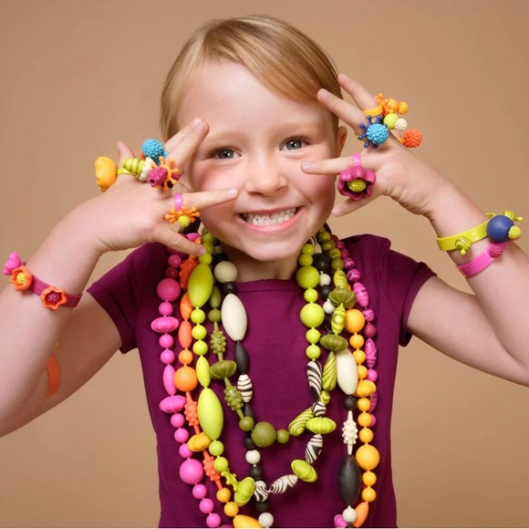 Pop Artyls Kids Snap Together Jewelry Making Kit - Picture 3 of 5